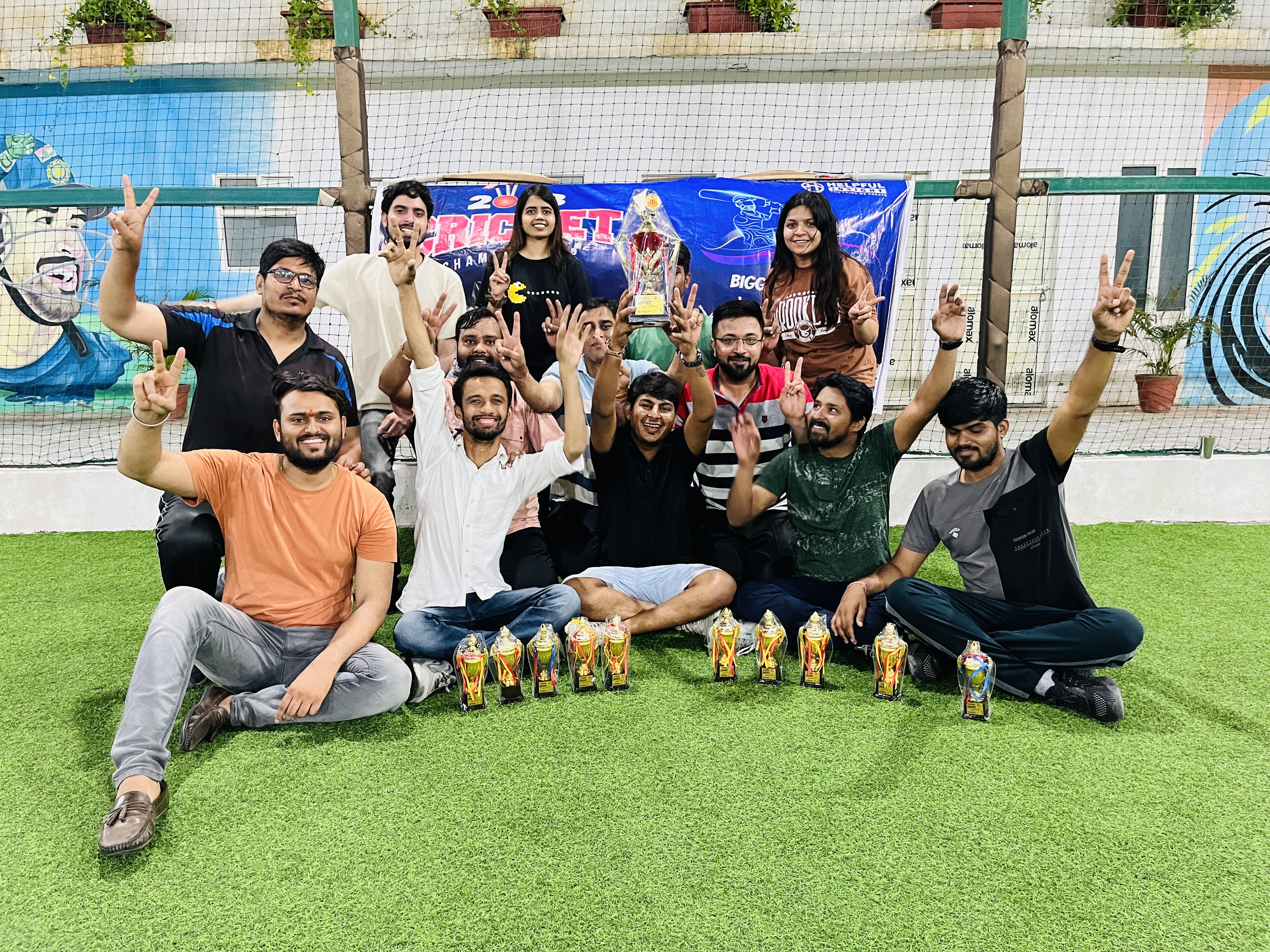 Mídia 1 de Serviços de desenvolvimento de aplicativos para web e dispositivos móveis - Soluções de TI baseadas em aplicativos móveis e web